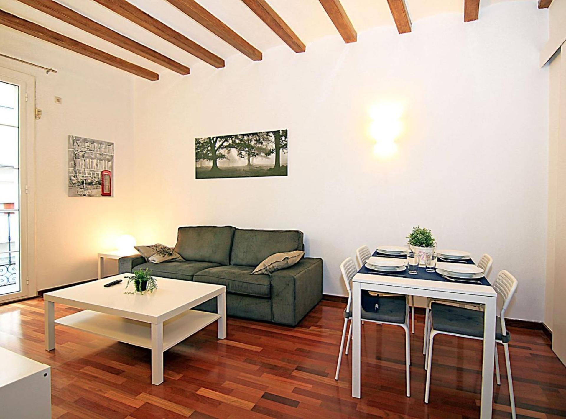Muntanya - Apartments In Sagrada Familia Barcelona Buitenkant foto